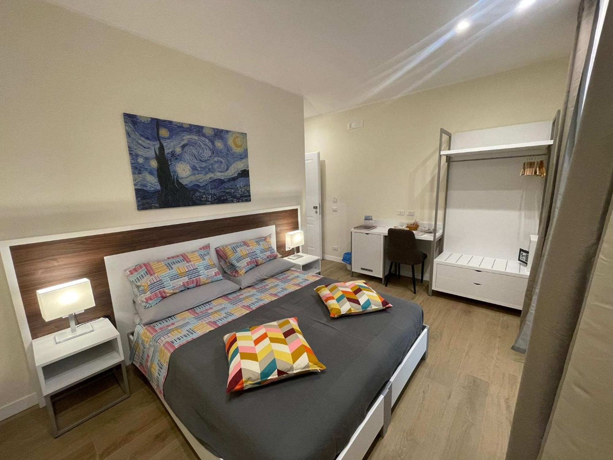 La Casa Di Ily Hotel เนเปิลส์ ภายนอก รูปภาพ